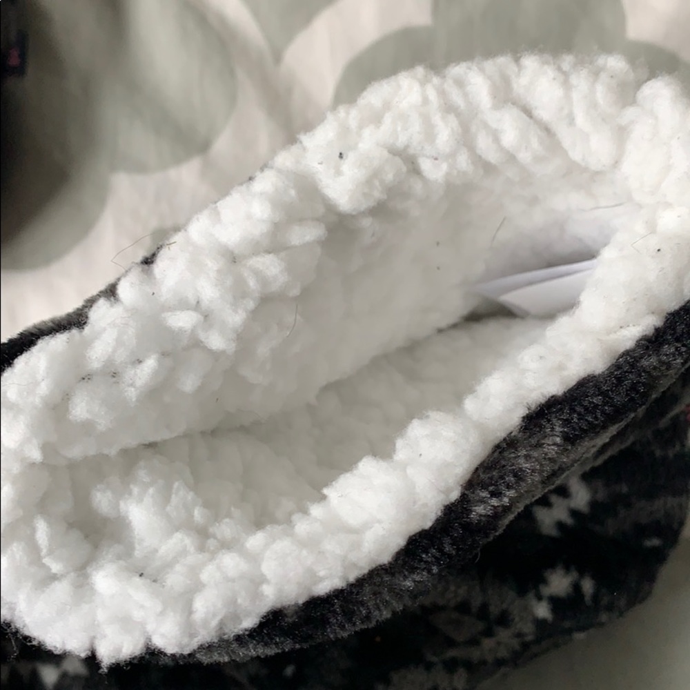 Slippers - Picture 2 of 2